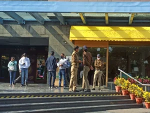 फ्घ्ग्फ़