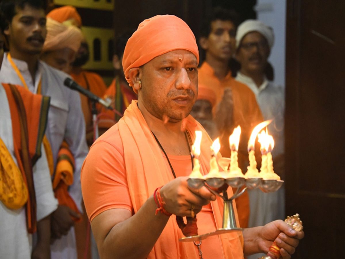 घ्ब्फ्व