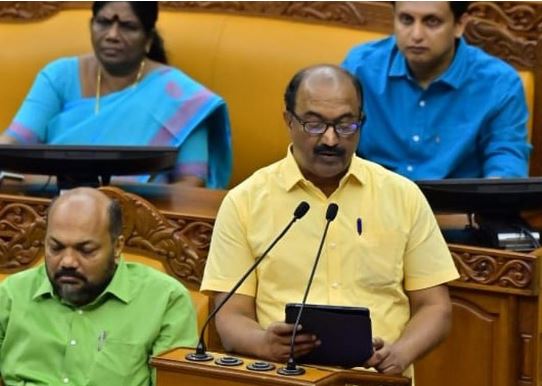 ज्घ्ज्फहग्ज्फ्ह