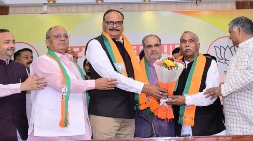 फ्ज्फ्द