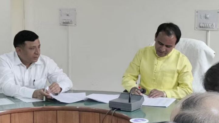 म्न्व्मक्स्क