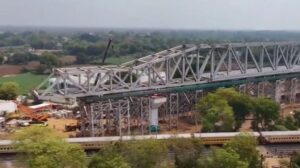 स्टील ब्रिज