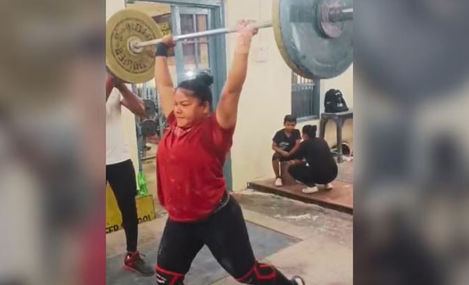 वेटलिफ्टिंग