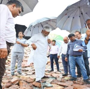 जल मंत्री