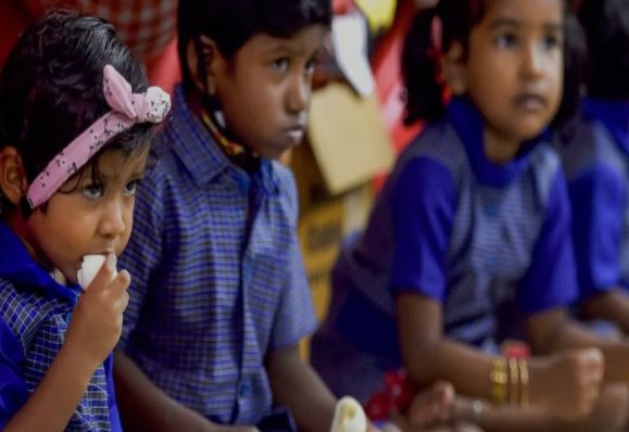 मिड डे मिल