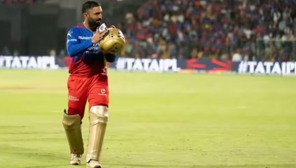 दिनेश कार्तिक