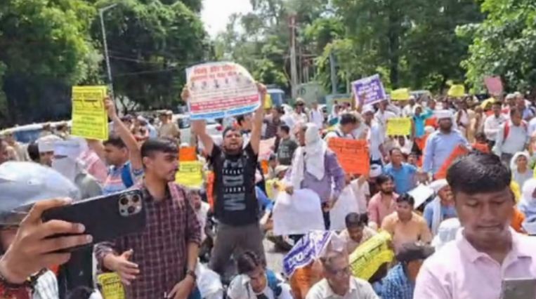 Screenshot 2025-12-16 001201