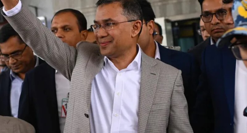 697tiug