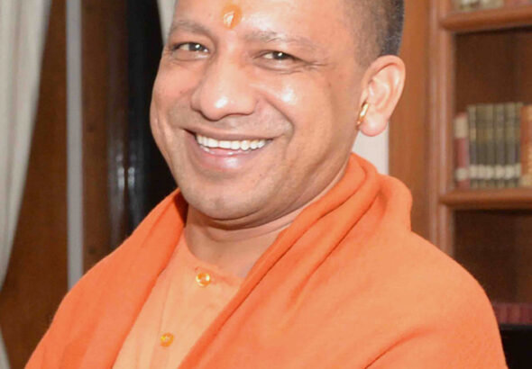The_Uttar_Pradesh_Chief_Minister,_Shri_Yogi_Adityanath_meeting_the_President,_Shri_Ram_Nath_Kovind,_at_Rashtrapati_Bhavan,_in_New_Delhi_on_February_10,_2018_(cropped)
