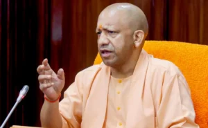 h75g1t0c_yogi-adityanath_625x300_02_September_25