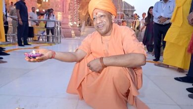 Photo of योगी सरकार की पहल: धनतेरस पर प्रदेश की सभी मंडियों में मनेगा दीपोत्सव, किसानों-व्यापारियों का होगा सम्मान