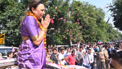 Photo of प्रतापगढ़ पहुंचीं कांग्रेस प्रदेश अध्यक्ष आराधना मिश्रा ‘मोना’, जगह-जगह भव्य स्वागत