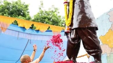 Photo of योगी का विपक्ष पर बड़ा हमला- पहले माफिया का कब्जा, अब यूपी के युवाओं को 9.5 लाख सरकारी नौकरियां!